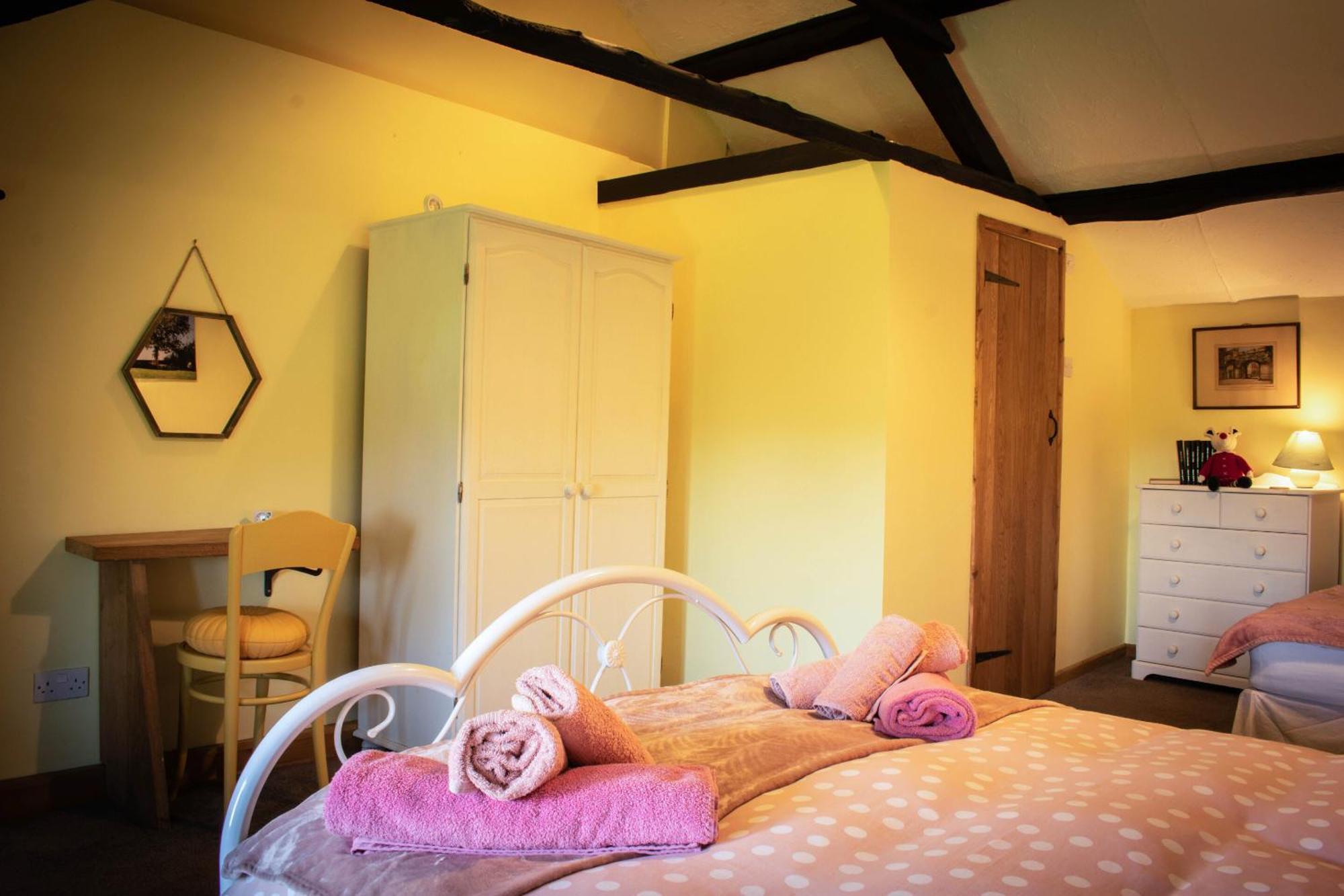 The Snickett Villa Combe Martin Bilik gambar